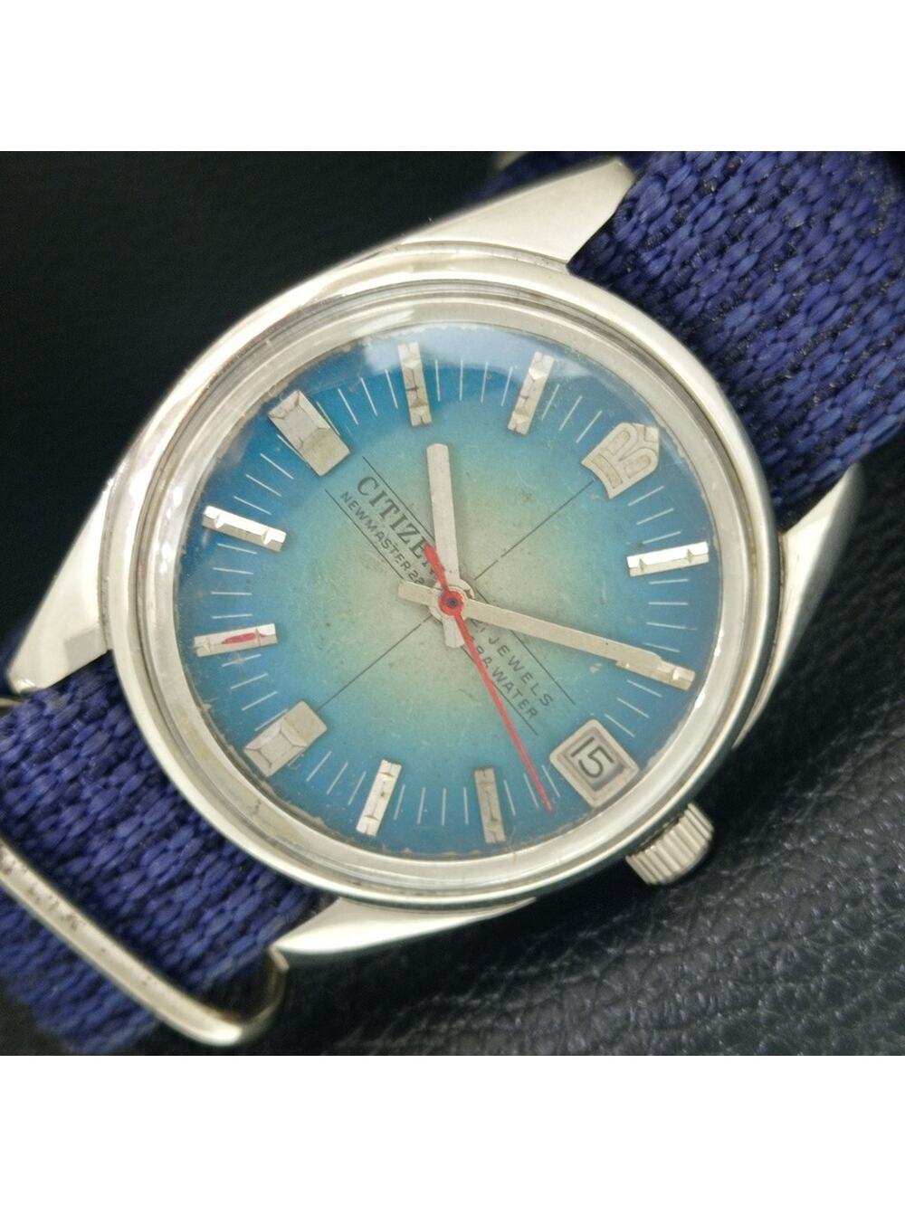Vintage 1975 Citizen Manual Wound Mens Silver Watch W/Date & Blue accents